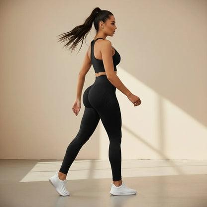 SlimForm 3D Leggings – Definiere deine Silhouette ganz mühelos neu.