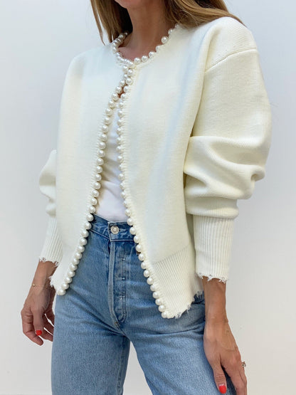 Cardigan mit Perlenbesatz und gefranstem Saum