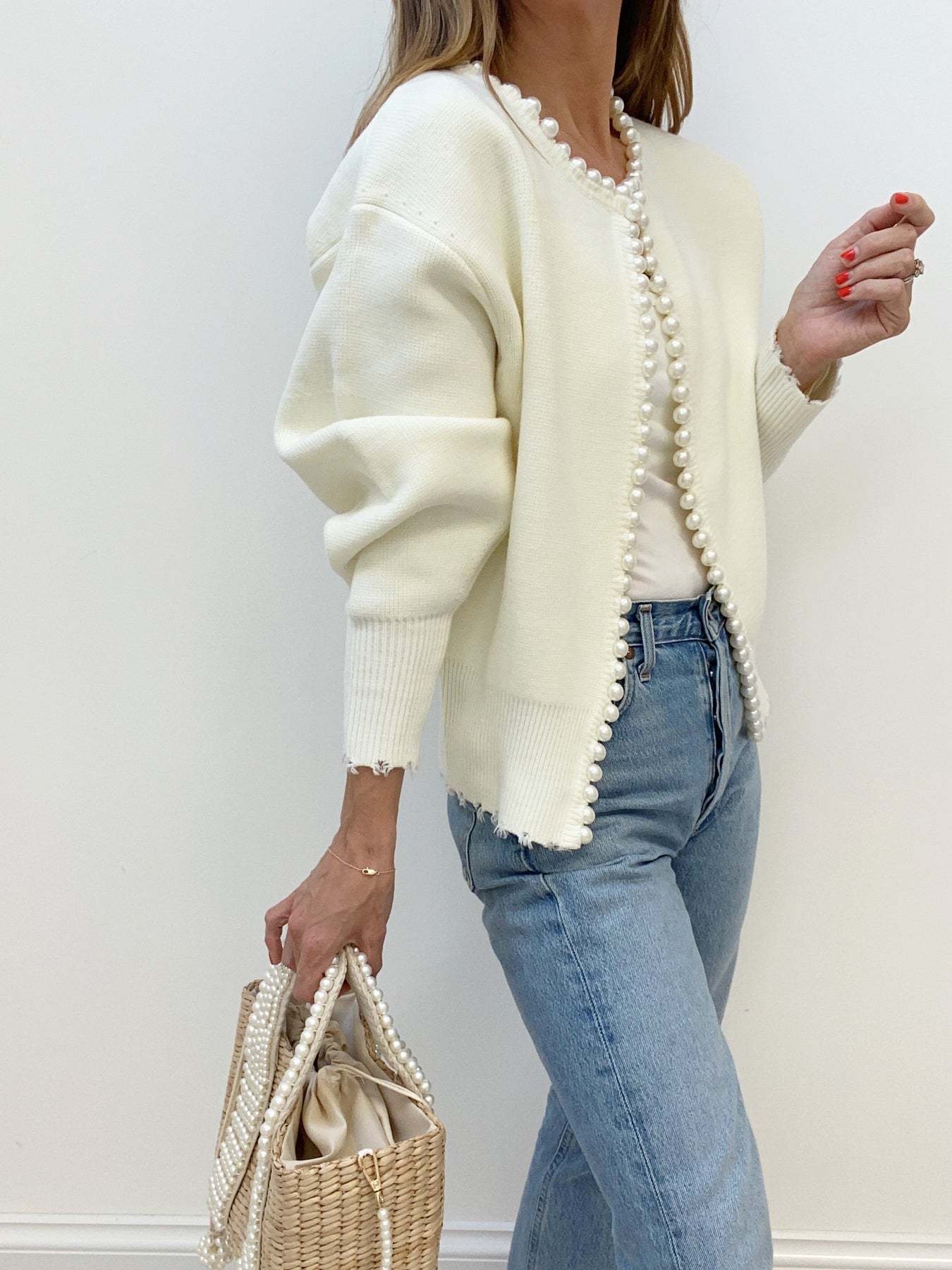 Cardigan mit Perlenbesatz und gefranstem Saum