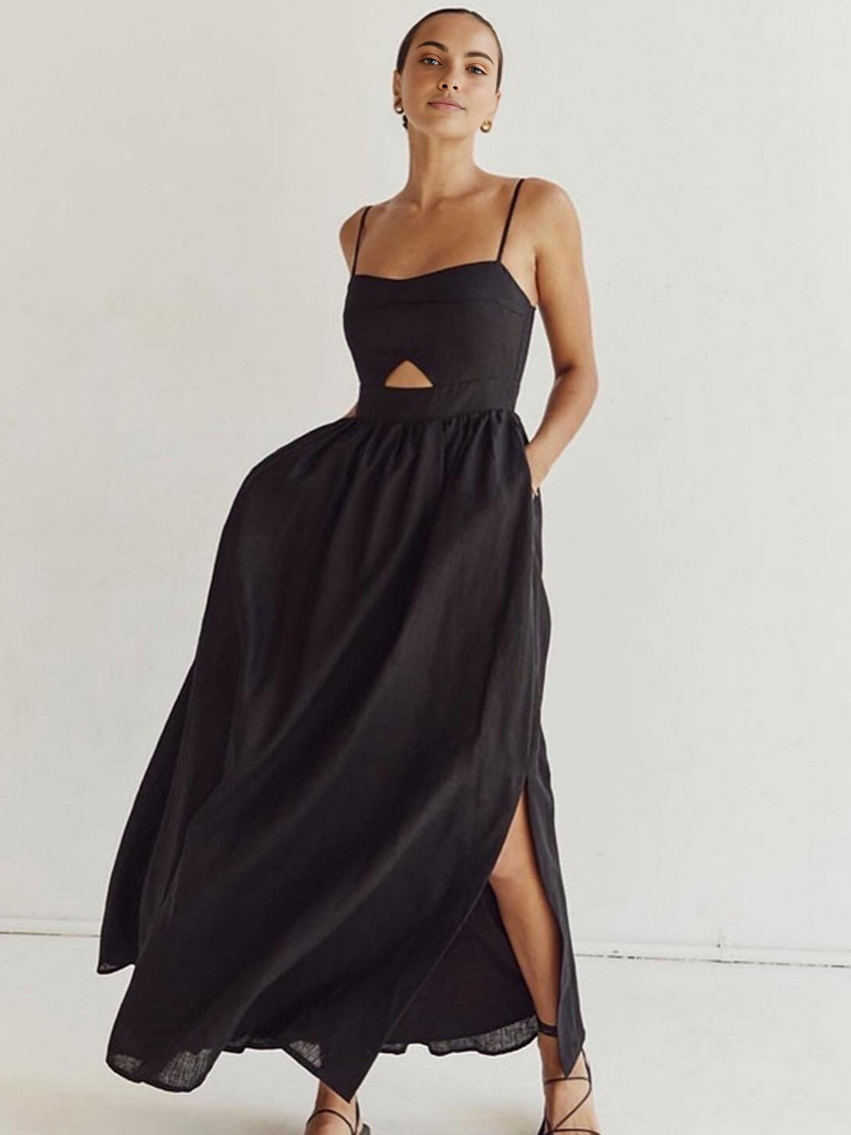 Baumwoll-Maxikleid ärmellos mit Taschen und Cut-Outs