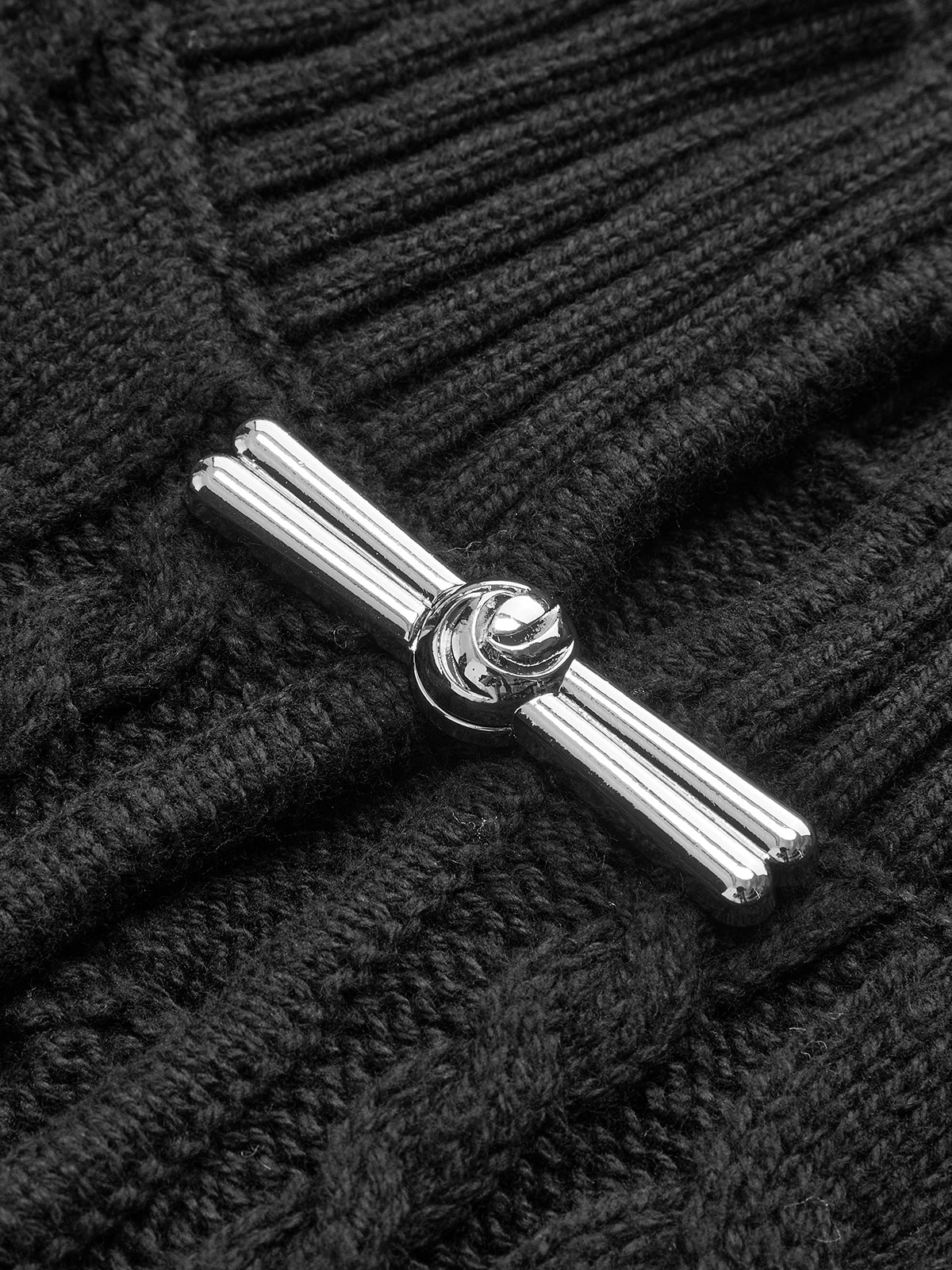 Baumwoll-Stricktop mit Schlüssellochausschnitt