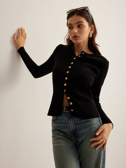 Geknöpftes figurbetontes Stricktop