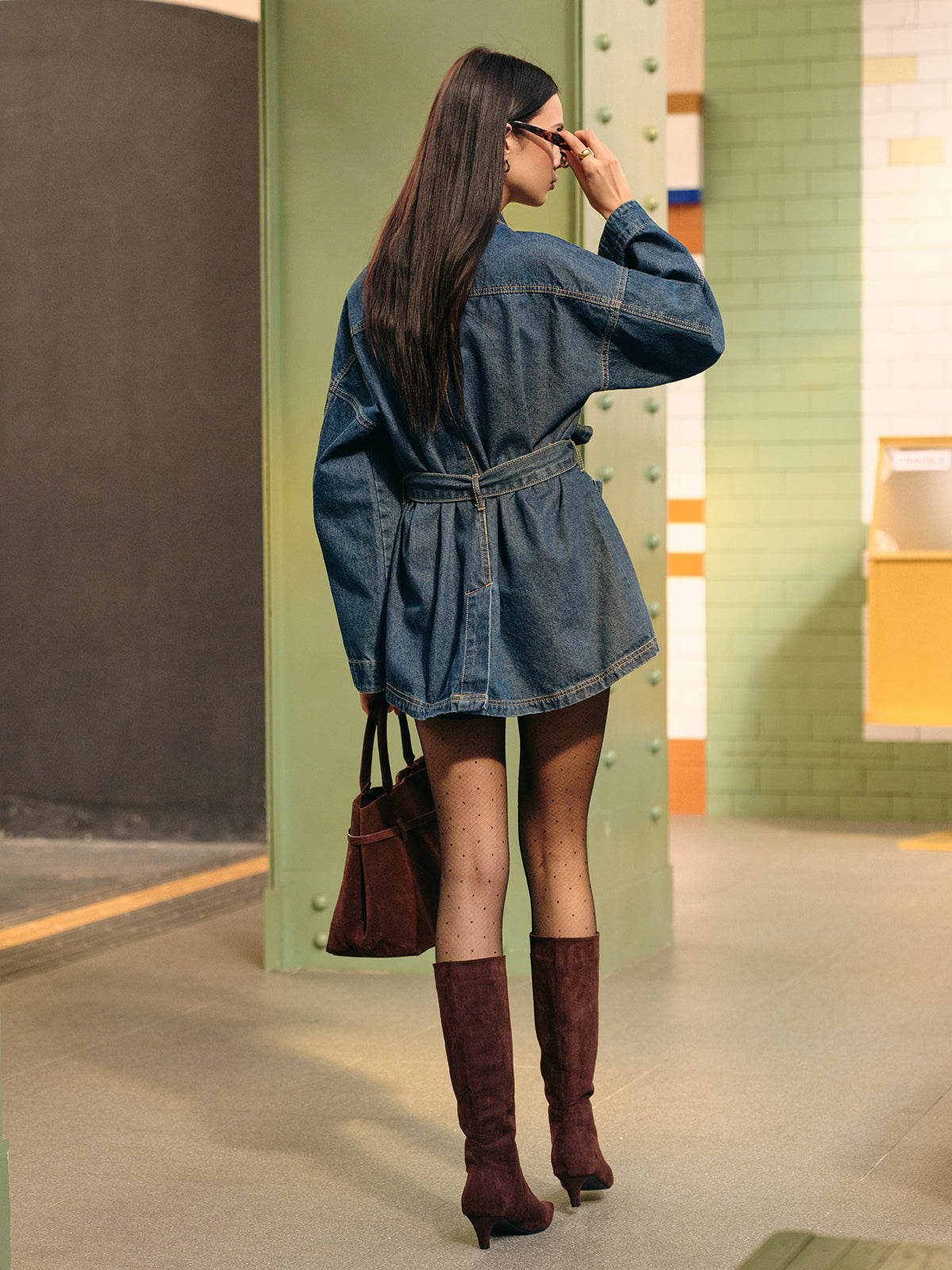 Gürtel-Cargo-Jeans-Polo-Jacke
