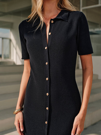Midi-Kleid mit Metallknopf-Kragen