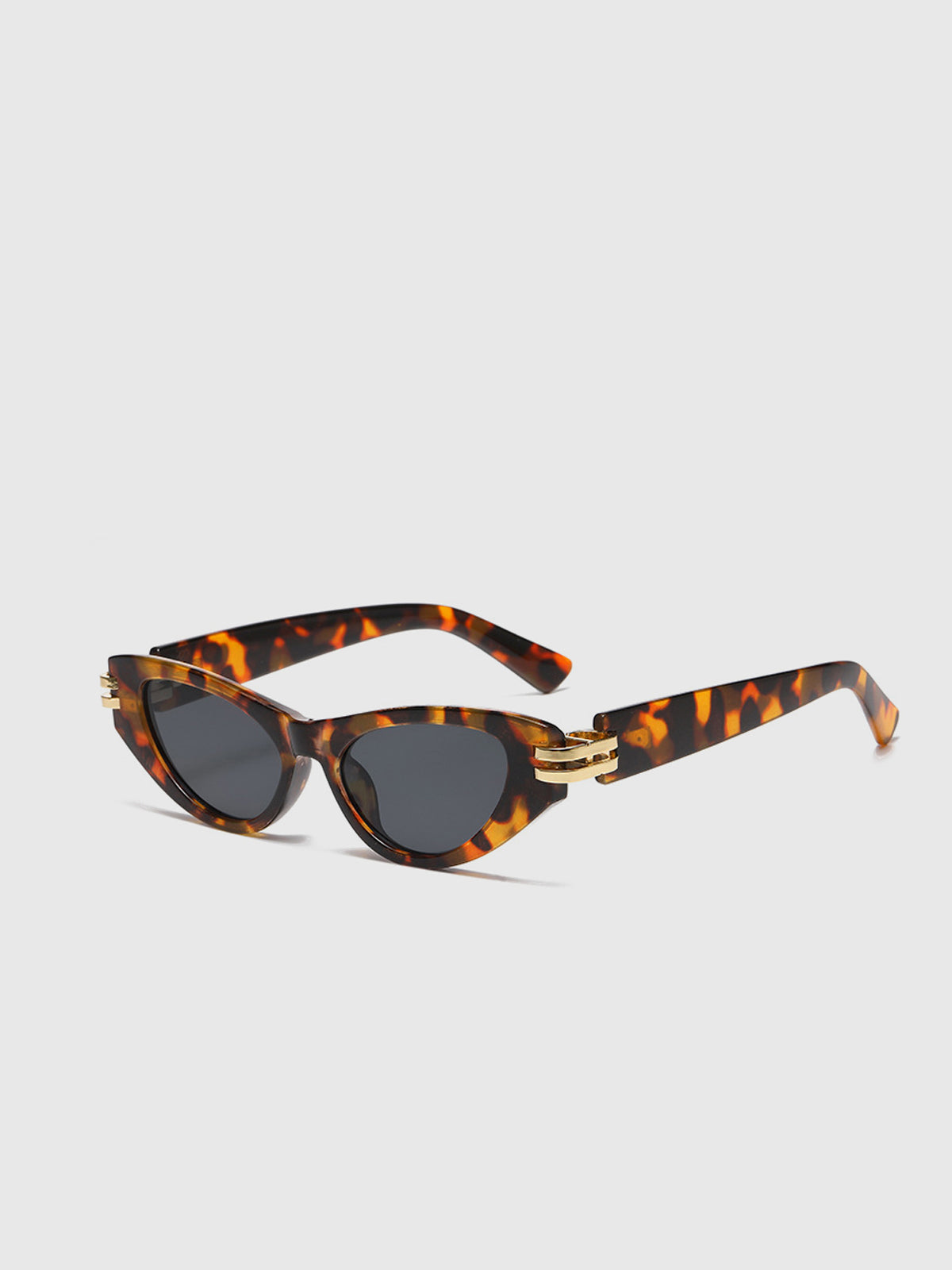 Cat-Eye-Sonnenbrille mit schwarzem Rahmen