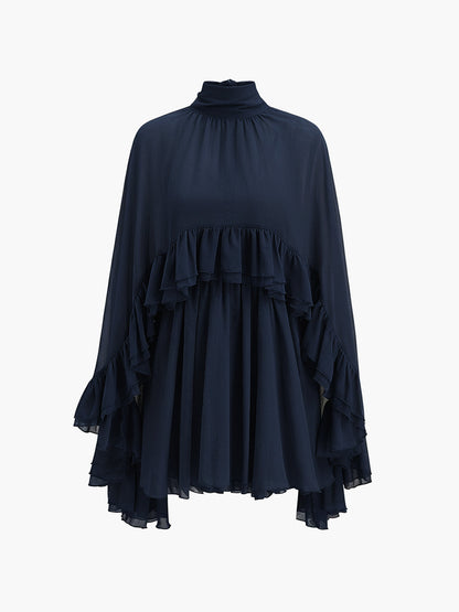 Halbtransparentes Chiffon-Rüschenkleid mit Umhang