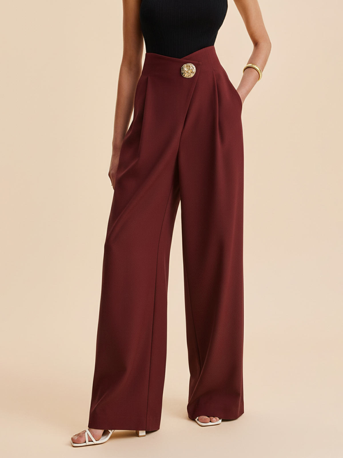 Verzierte High-Waist Hose mit weitem Bein