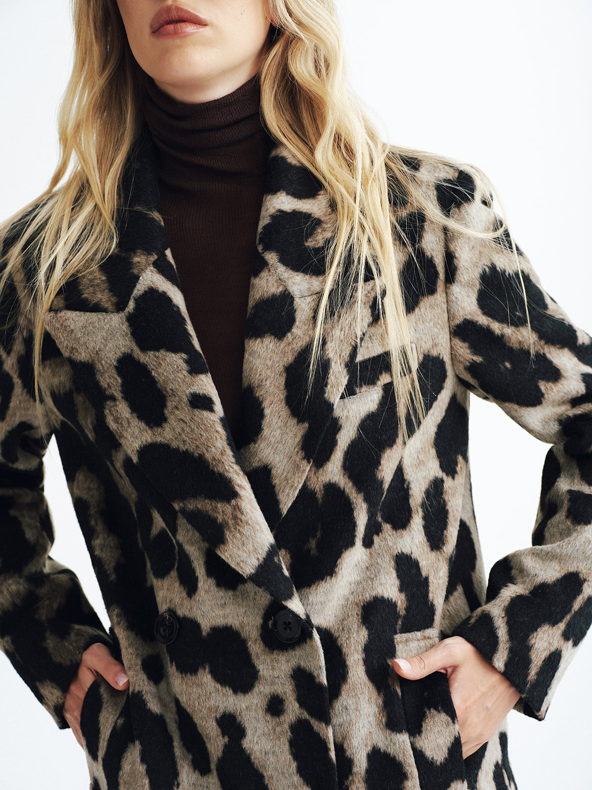 Mantel aus Wollmischung mit Leopardenmuster und doppelreihiger Knopfleiste