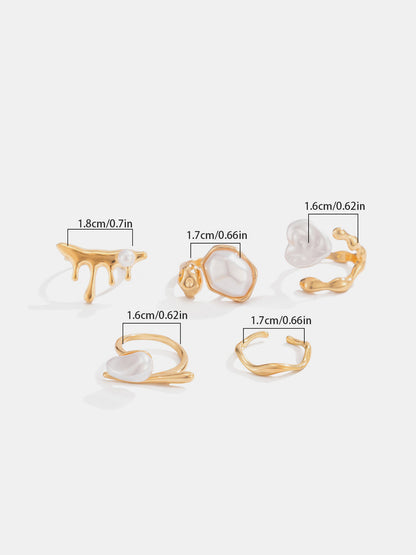 5-teiliges goldenes Ring-Set mit unregelmäßigen Perlen