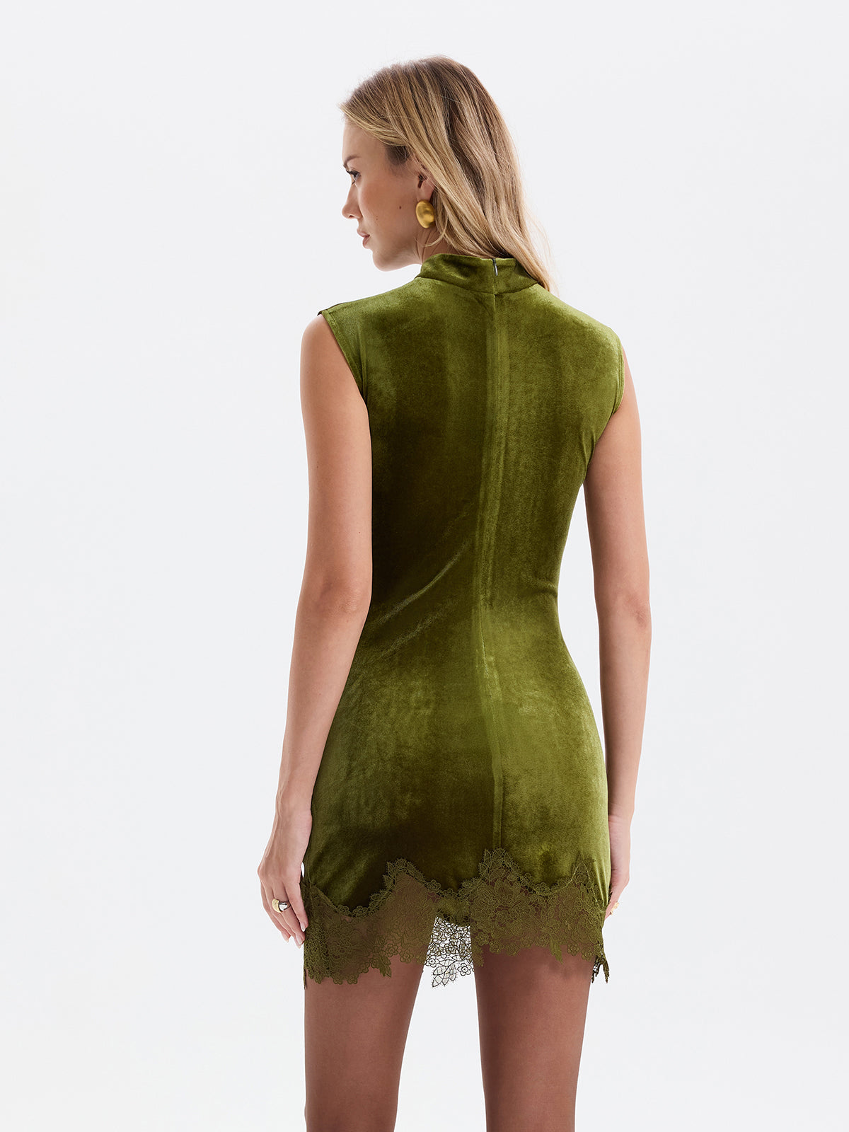 Gerüschtes Minikleid aus Samt mit Spitzenbesatz