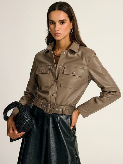 Gürtelhemdjacke aus PU-Leder mit Cargotaschen