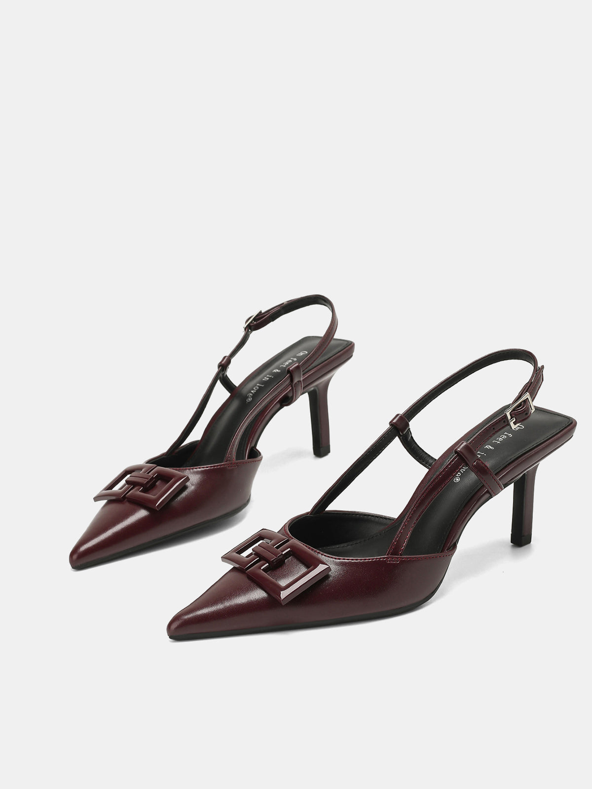 Slingback-Pumps mit eckigem Akzent und spitzer Zehenpartie