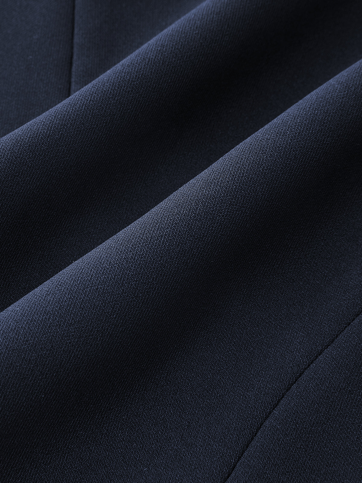 Ärmelloses Blazer-Kleid mit Gürtel und Falten