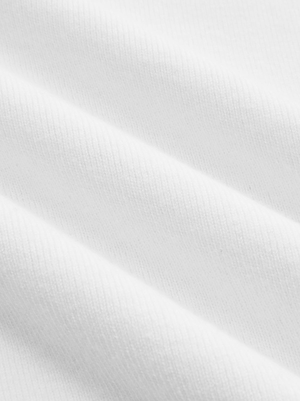 Rollkragenpullover mit Kontrastpaspelierung